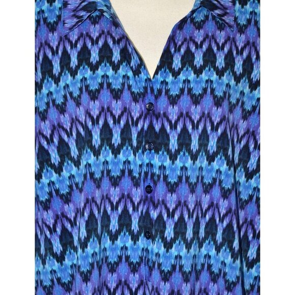 Catherines Plus 3X 26W 28W Half Button 3/4 Sleeve Blouse Top Purple Blue Print - Picture 3 of 9